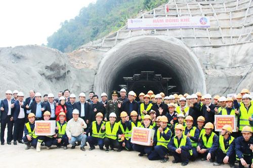 Rạng rỡ Việt Nam - Từ Tuyên ngôn độc lập đến khát vọng hùng cường bước vào kỷ nguyên mới - Bài 6