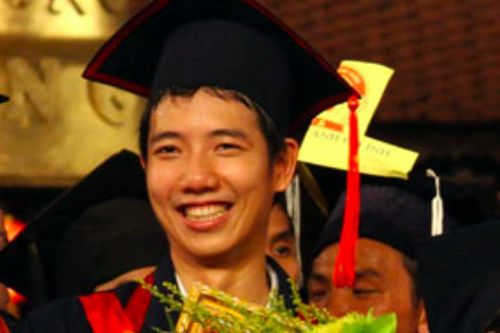 'Học bá' từng về nhì Olympia, quán quân Rung chuông vàng nay là tiến sĩ y học