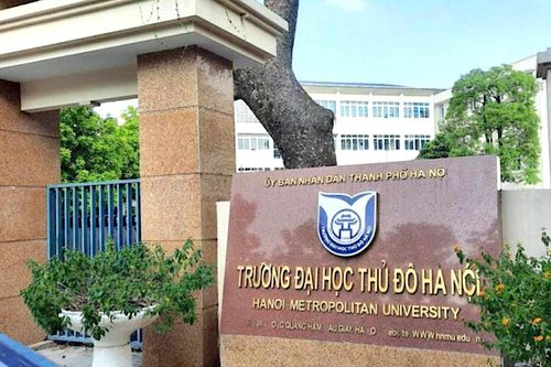 Điểm chuẩn tăng bất ngờ, trường Đại học Thủ đô Hà Nội lên tiếng