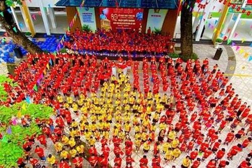 Tây Hồ rực rỡ cờ, hoa chào đón lễ Quốc khánh