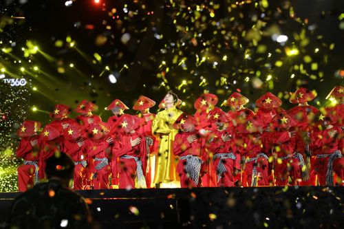 Sao nhập ngũ Concert 2025: Tự hào khi cất cao lời ca 'Tôi là người Việt Nam'