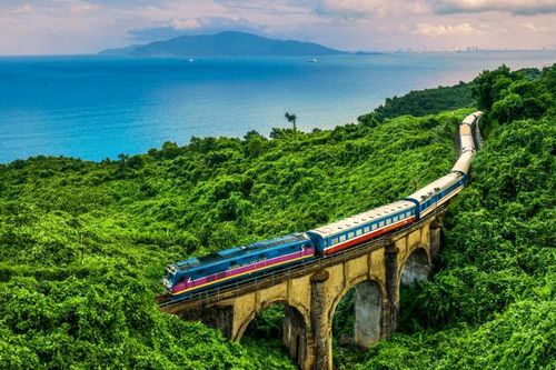 Mua vé tàu hỏa trên ứng dụng 'Du lịch Việt Nam - Vietnam Travel'