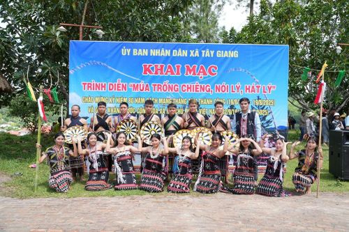 Tây Giang khai hội trống, chiêng mừng Quốc khánh