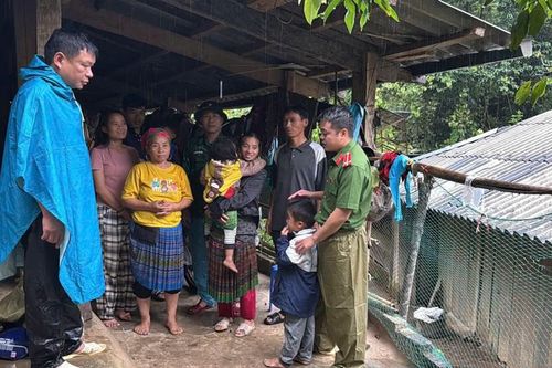 Bão số 5: Thanh Hóa sơ tán gần 12.000 người, lập Ban Chỉ huy tiền phương ứng phó khẩn cấp