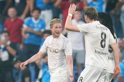 Ngày khai màn Serie A: Napoli bay cùng De Bruyne, Milan sụp đổ tại San Siro