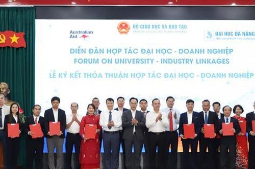 Hợp tác đào tạo, nghiên cứu các lĩnh vực công nghệ cao, công nghệ chiến lược