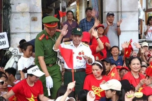 Dấu ấn đẹp của lực lượng Công an Hà Nội trong lòng nhân dân và du khách