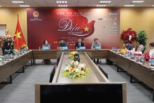 Tôn vinh vẻ đẹp những vùng đất anh hùng bằng âm nhạc