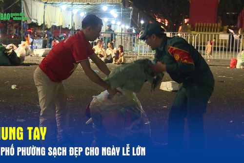 Chung tay giữ phố phường sạch đẹp cho ngày lễ lớn