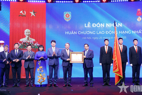 Thủ tướng Chính phủ Phạm Minh Chính đề nghị Bộ Tư pháp thực hiện '5 tiên phong'