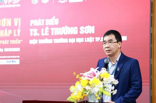 Nhiều đề xuất tháo gỡ những 'điểm nghẽn' trong chính sách để phát triển đất nước