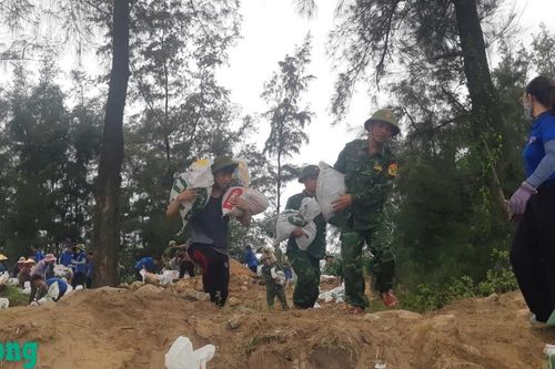 Đoàn công tác Bộ Tư lệnh BĐBP kiểm tra công tác phòng chống bão tại Hà Tĩnh