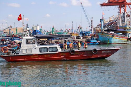 BĐBP tỉnh Gia Lai khẩn trương kêu gọi tàu thuyền tránh trú bão số 5
