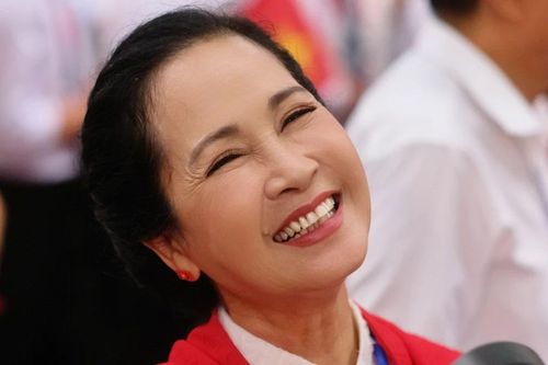 NSND Lan Hương trong buổi tổng hợp luyện A80: 'Không đâu có được cảm xúc này'
