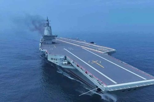 Tàu sân bay hiện đại nhất Trung Quốc sắp đi vào biên chế