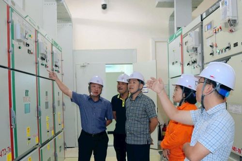 Lãnh đạo Tổng Công ty Điện lực miền Bắc kiểm tra, chỉ đạo công tác phòng, chống bão số 5 tại Nghệ An