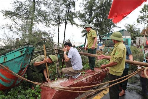 Ứng phó bão số 5: Thanh Hóa di dời khẩn cấp người dân ra khỏi các khu vực nguy hiểm