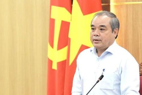 Quảng Ngãi: Nhiều lãnh đạo nghỉ hưu trước tuổi