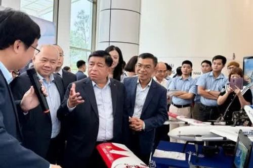 Ra mắt 3 mạng lưới đổi mới sáng tạo và chuyên gia ngành công nghệ chiến lược