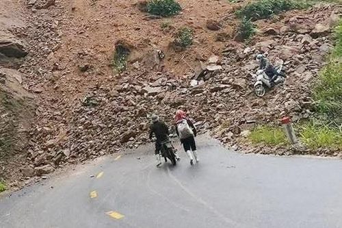 Tuyên Quang: Khẩn cấp di dời các hộ dân đến nơi an toàn trước nguy cơ sạt lở đất