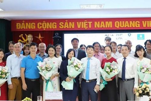 Học viện Phụ nữ Việt Nam gắn kết đào tạo và thực tiễn