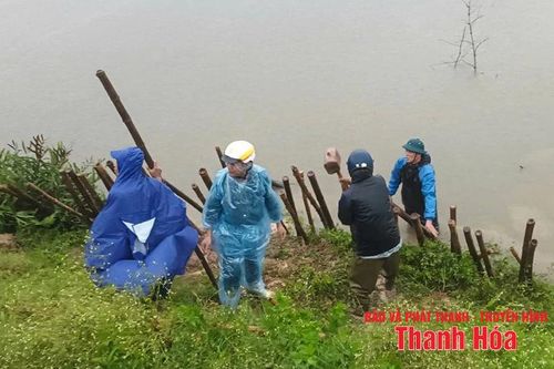 Bảo đảm an toàn hệ thống đê điều trong mùa mưa lũ