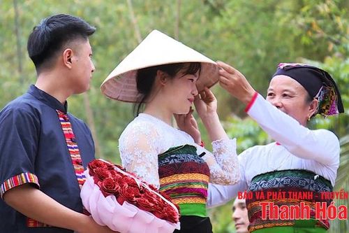 Độc đáo đám cưới người Thái xứ Thanh