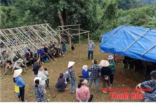 Xã Na Mèo di dời 293 nhân khẩu tránh trú bão số 5 đến nơi an toàn