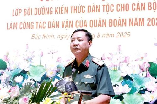 Quân đoàn 12 bồi dưỡng kiến thức dân tộc cho cán bộ làm công tác dân vận