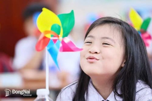 Đồng Nai: Hàng ngàn học sinh tuổi 'heo vàng' vào lớp 1