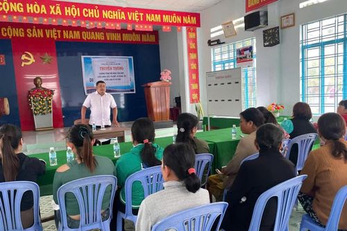 Truyền thông tầm soát, chẩn đoán, điều trị một số bệnh, tật trước sinh và sơ sinh