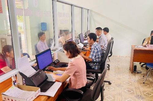 Đẩy mạnh chuyển đổi số, tạo bứt phá phát triển