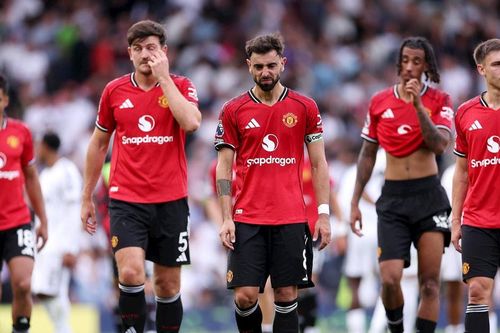 Thành Manchester khập khiễng ở vạch xuất phát Ngoại hạng Anh
