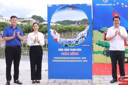 Khánh thành công trình thanh niên
