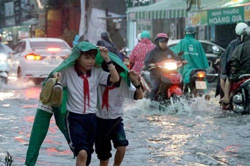 Học sinh, học viên Quảng Trị nghỉ học từ ngày 25/8 để tránh bão số 5
