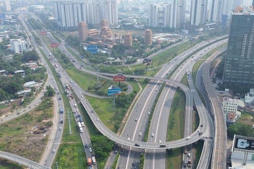 Kết nối liên vùng hiện đại – động lực nâng tầm TP. Hồ Chí Minh