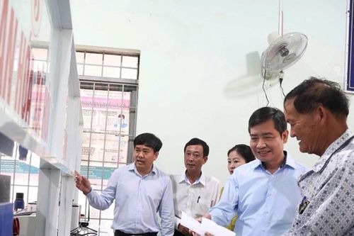 Tăng cường cán bộ cấp xã biết tiếng dân tộc thiểu số