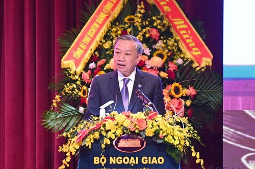 Tổng Bí thư: Ngoại giao Việt Nam đang đứng trước sứ mệnh lịch sử
