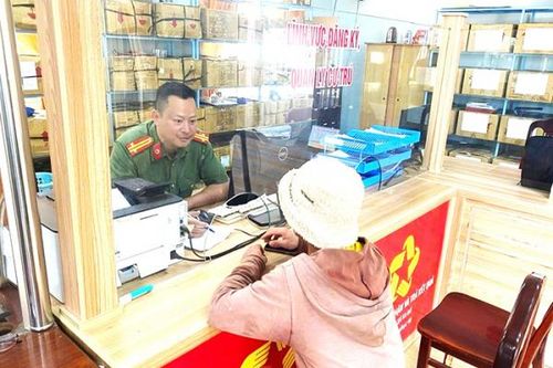 'Tôi làm Công an xã' để lắng nghe, phục vụ nhân dân