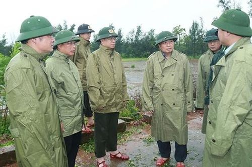 Chủ động ứng phó bão số 5: Đặt an toàn của người dân lên hàng đầu