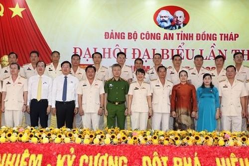 Xây dựng và lan tỏa hình ảnh chiến sĩ Công an 'Tận tâm với việc - Tận lực với dân'