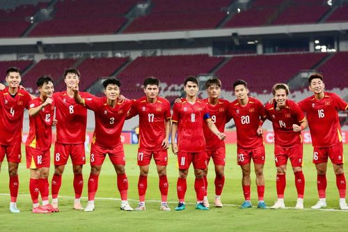 U23 Việt Nam triệu tập thêm cầu thủ Việt kiều