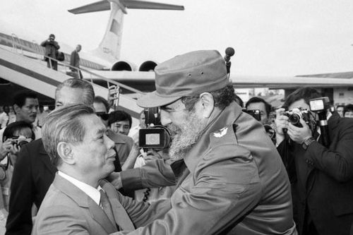 Triển khai kế hoạch vận động ủng hộ nhân dân Cuba