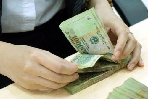 Từ 1/7/2025: Tiền xăng, tiền điện thoại chi trả cho người lao động có phải đóng bảo hiểm xã hội bắt buộc không?