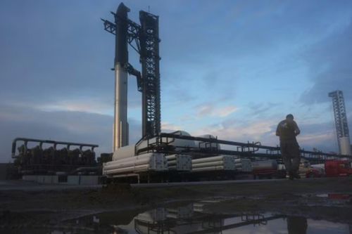 SpaceX hoãn thử nghiệm Starship lần thứ 10 vì sự cố hệ thống mặt đất