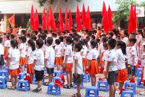 Trường học tuyển sinh trái phép: Trách nhiệm pháp lý và bài học cho phụ huynh