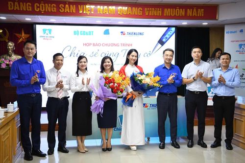80 giáo viên được vinh danh năm 2025 sẽ nhận sổ tiết kiệm 10 triệu đồng