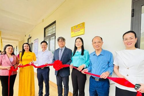 GCS Hàn Quốc tài trợ phòng học máy tính cho trường học ở Thái Nguyên