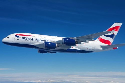 Tiếp viên British Airways khỏa thân, dùng ma túy đá trên chuyến bay