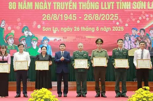 Sơn La: kỷ niệm 80 năm Ngày truyền thống lực lượng vũ trang